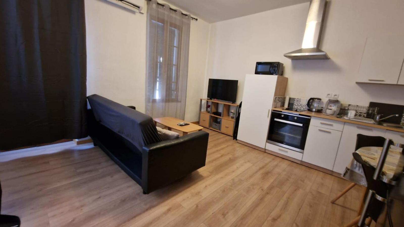 Appartement T2 Avec Balcon Proche Centre-Ville 나르본 외부 사진