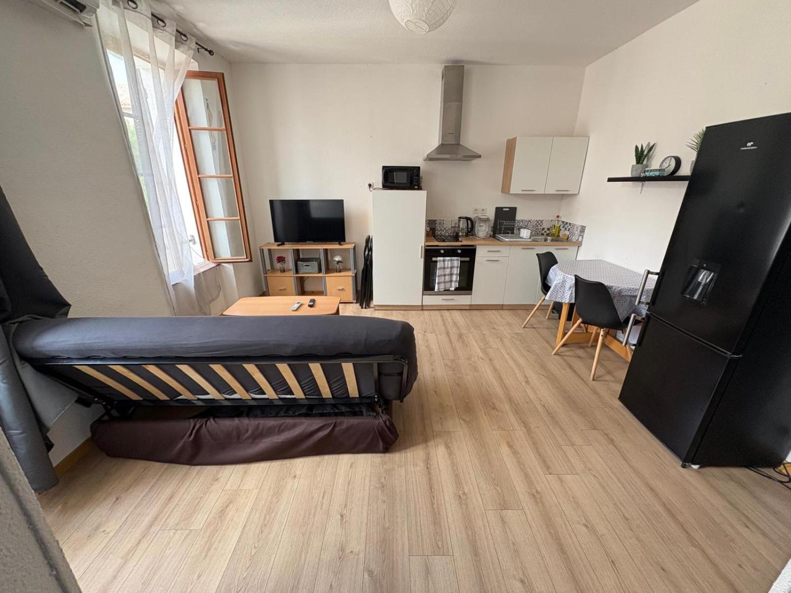Appartement T2 Avec Balcon Proche Centre-Ville 나르본 외부 사진
